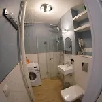 Chłodna 15 *