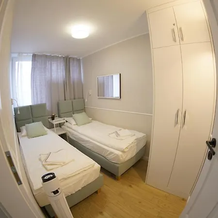 Appartement Chlodna 15