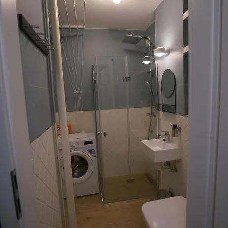 Apartment Chlodna 15 Warsaw