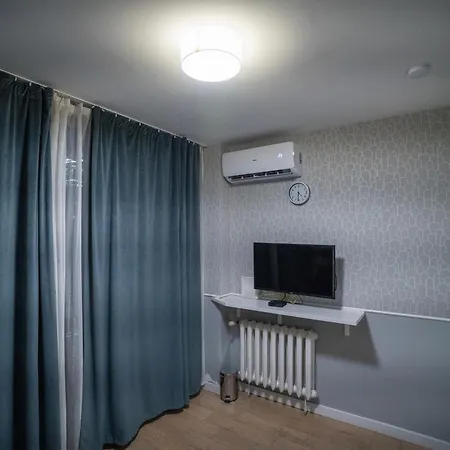 Apartment Chlodna 15 Warsaw